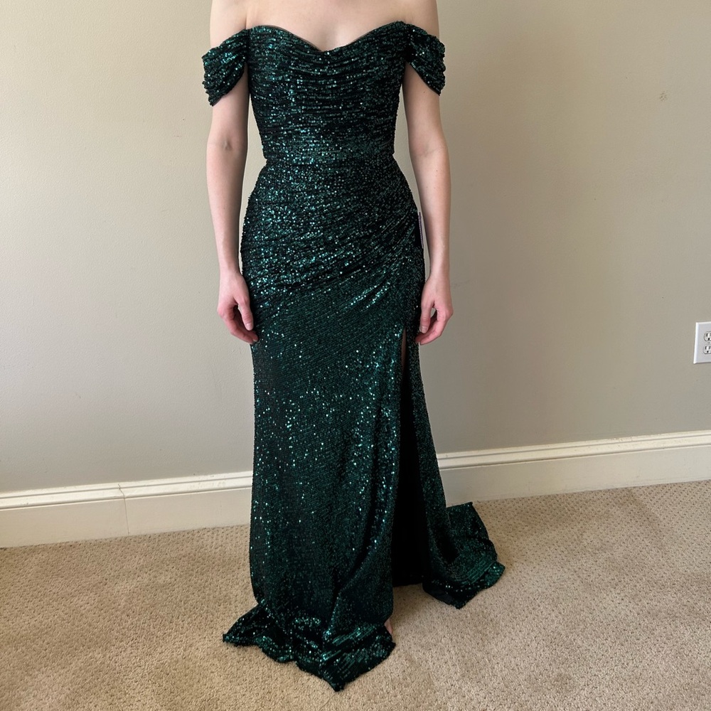 Ladivine Green Sequin Prom Dress